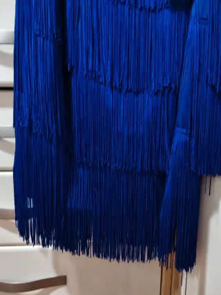 Vestido de fiesta azul y dorado