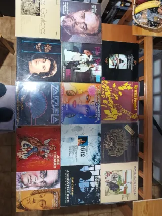 Lote 100 Vinilos Compilatorios