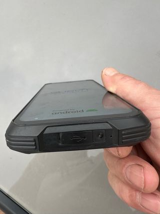 Teléfono Cubot Negro