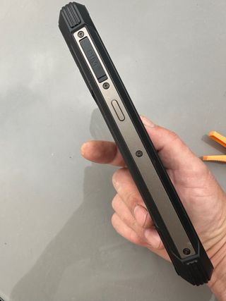 Teléfono Cubot Negro