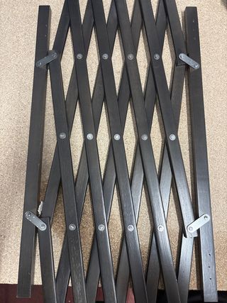 Barrera seguridad perro madera extensible