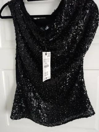 Top lentejuelas Zara negro/plata