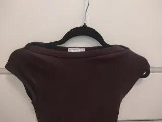 Camiseta canalé fino granate