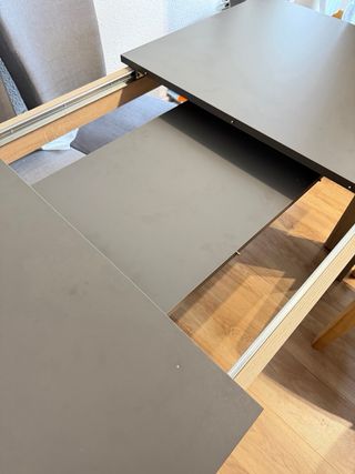 Mesa comedor extensible gris madera