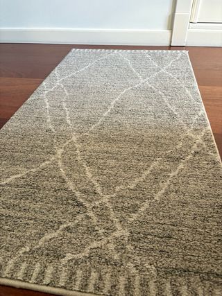 Juego de 2 alfombras grises con diseño