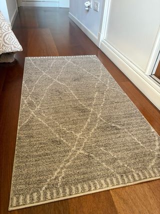 Juego de 2 alfombras grises con diseño