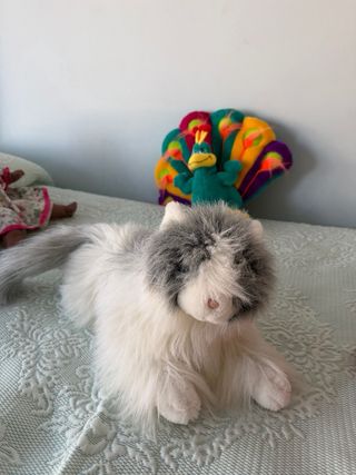 Muñeca de trapo vintage con vestido floral