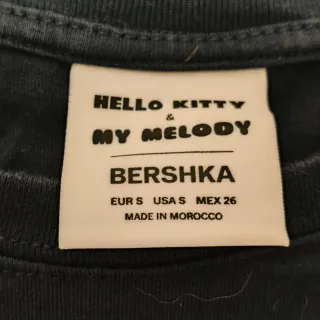 Lote 5 Camisetas Kuromi/My Melody/Hello Kitty. T.M