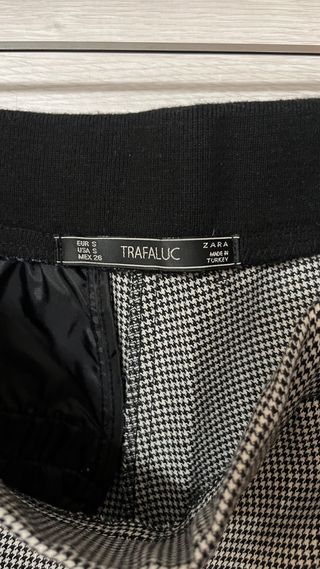 Pantalones Zara Cuadros Gris y Negro