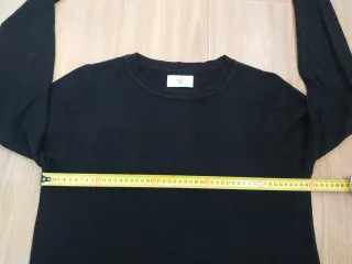 Vestido Negro C&A sin accesorios.