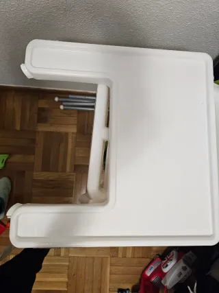 Bandeja trona blanca