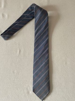 Corbata Hermes Seda 55% y Algodón 45% Rayas