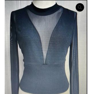 Camiseta negra transparente brillos