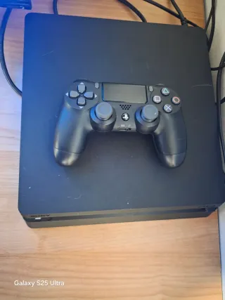 PS4 (PlayStation 4) Negra