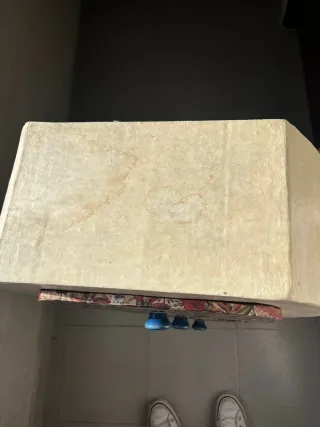 Cajonera de cartón hecha a mano.  Muy original.