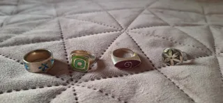 Lote 4 Anillos Plata Juveniles, diferentes tamaños