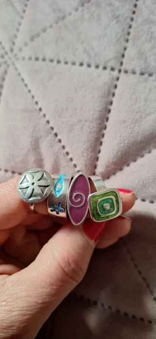 Lote 4 Anillos Plata Juveniles, diferentes tamaños