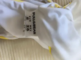 Bañador Pull&Bear rayas amarillo y blanco