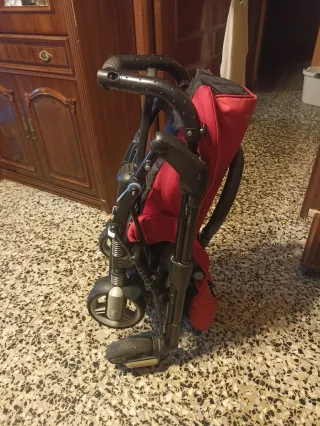 Carrito Bebeconfort Streety Rojo Plegable