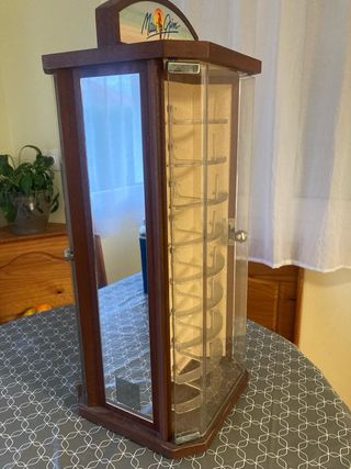 Vitrina giratoria Maui Jim