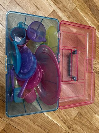 Maletín con juego de té brillante