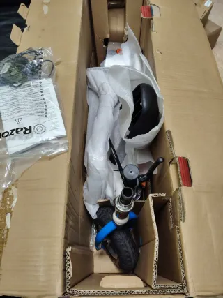 2 Patinetes Eléctricos Razor E300S