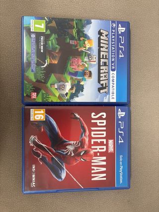 PS4 (PlayStation 4) Negra + 2 Juegos y Mandos