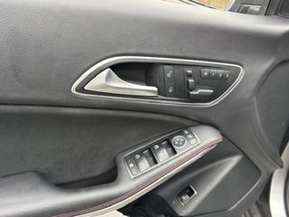 Mercedes-Benz CLA (178)  250 AMG SPORT TECHO 211CV