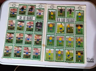 Álbum cromos fútbol Disgra 1975/76