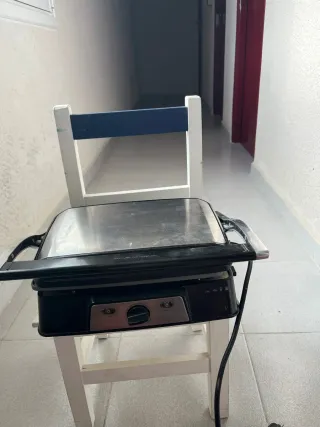 Plancha Sándwich y Tostadas Eléctrica