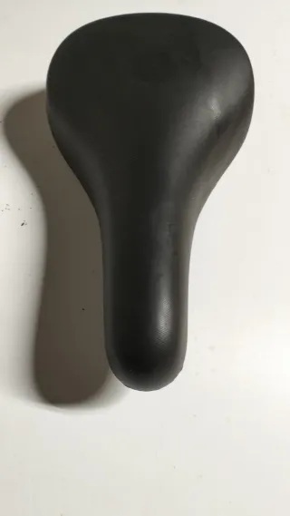 Sillín Negro Mountain Bike.