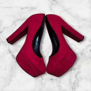 Scarpe rosse scamosciate tacco alto n.37