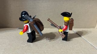 Coppia di vecchi soldati britannici LEGO