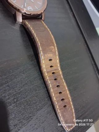 Reloj Timberland Marrón y Dorado