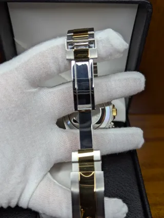 Reloj Seiko Mod Daytona Oyster Dorado y  Plateado