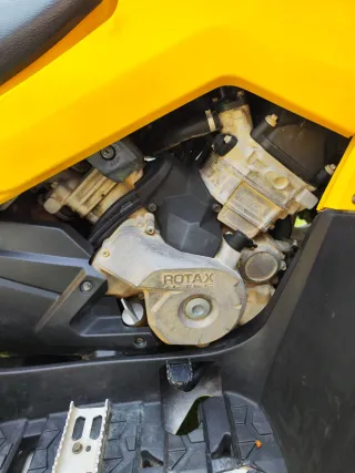 Quad  ATV Can-Am Bombardier Outlander  Renegade