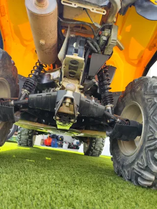 Quad  ATV Can-Am Bombardier Outlander  Renegade