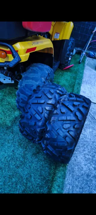 Quad  ATV Can-Am Bombardier Outlander  Renegade