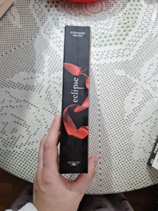 Eclipse - Book Three Of The Twilight Series