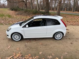 Ford Fiesta ST 150