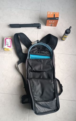 Mochila Ciclismo Completa + Accesorios