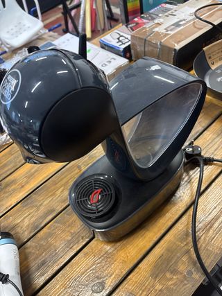 Cafetera Dolce Gusto Negra
