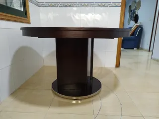 Mesa redonda extensible