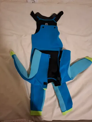 Neopreno niño talla 2-3 años. Marca Nabaji