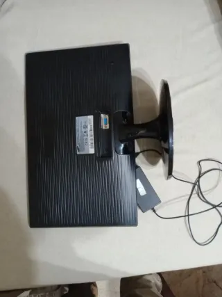 Monitor Samsung Nero