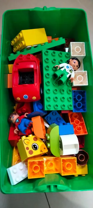 Caja de construcción LEGO Duplo variada...