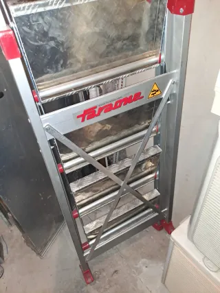 Escalera Faraone 4 peldaños