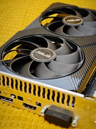 ASUS Dual GeForce RTX 3050 OC 8GB GDDR6