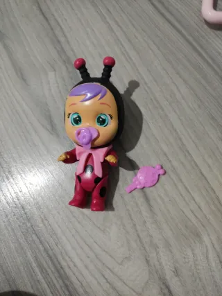 Bebé Llorón Pequeño Mariquita
