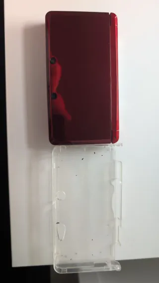 Nintendo 3DS Roja + Mario Party + 64GB SD